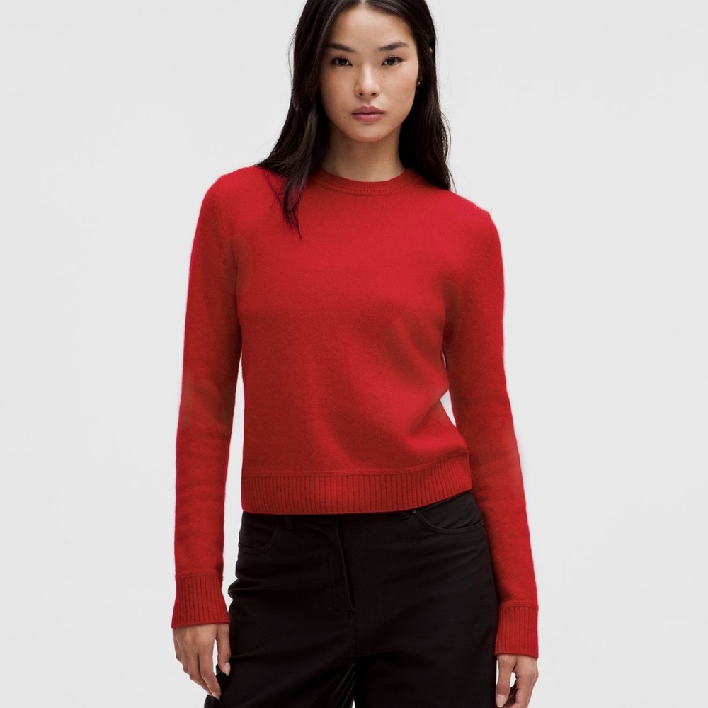 lululemon cashmere Vibrant Red Crew Neck Sweater - small